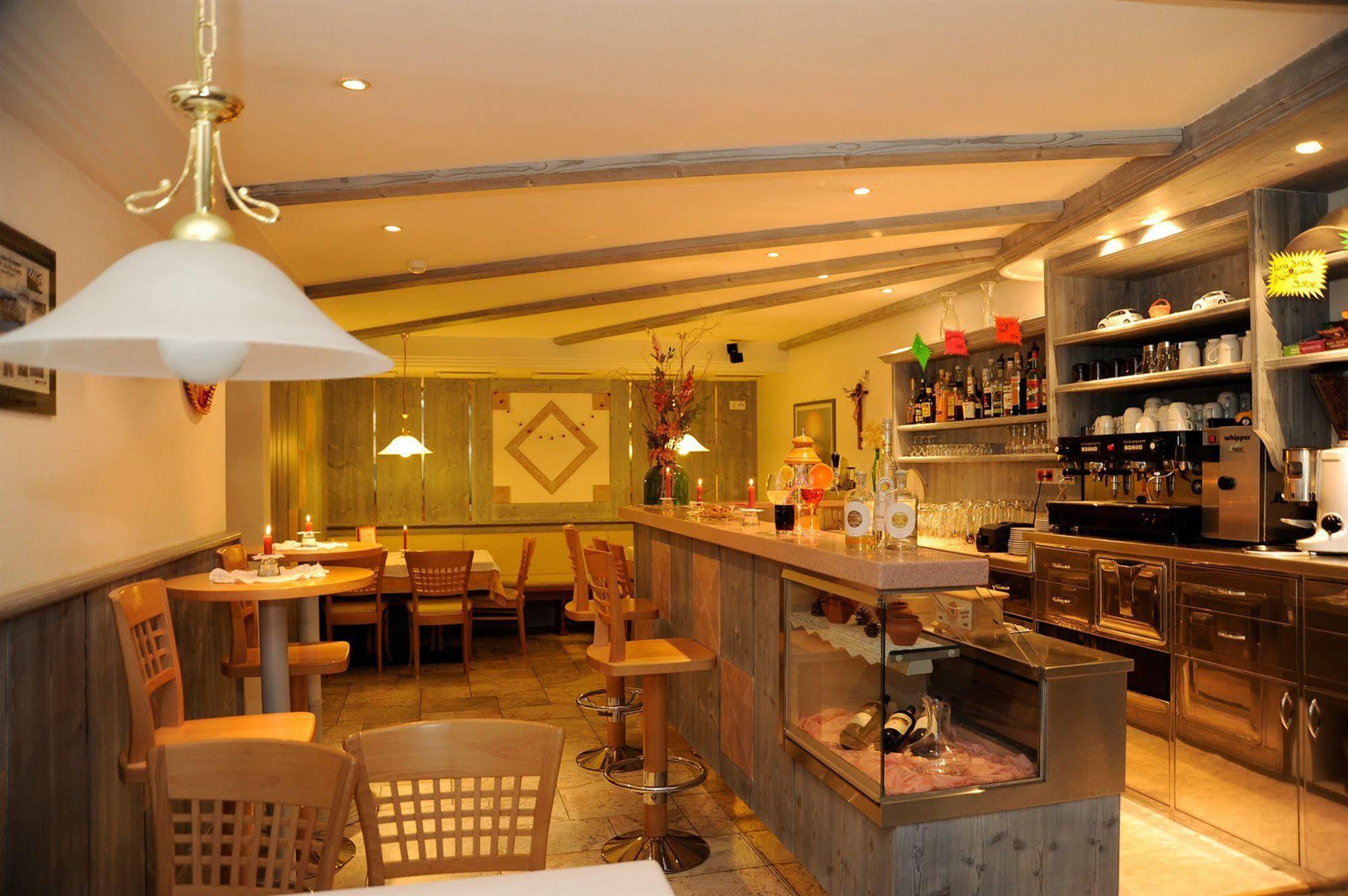 Alpenjuwel Hotel 3*